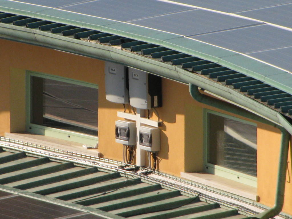 fotografie inverter impianto fotovoltaico